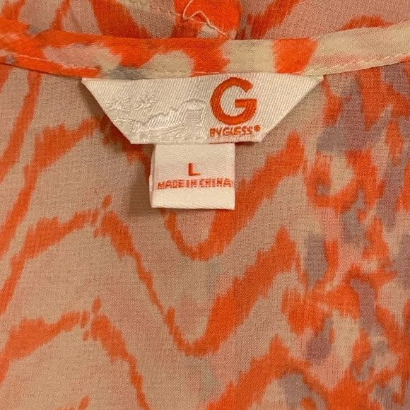 G BY GUESS Print Semi-Sheer Sleeveless Blouse in Coral - Picture 8 of 10